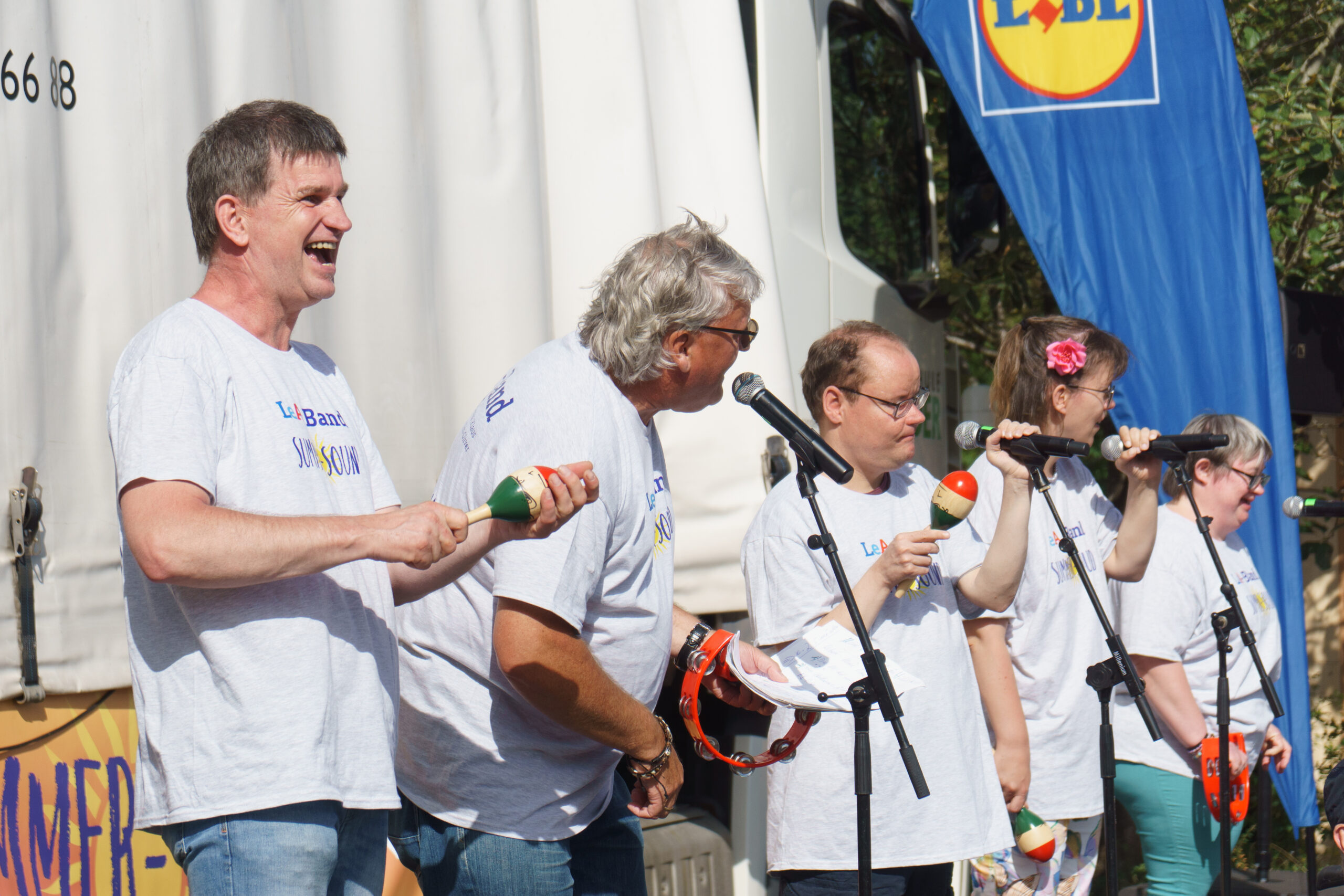 Der Auftritt der LeA-Band auf dem Sommerfest 2025 der LeA Neu Wulmstorf GmbH